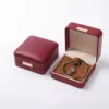 scatola per braccialetti rossa