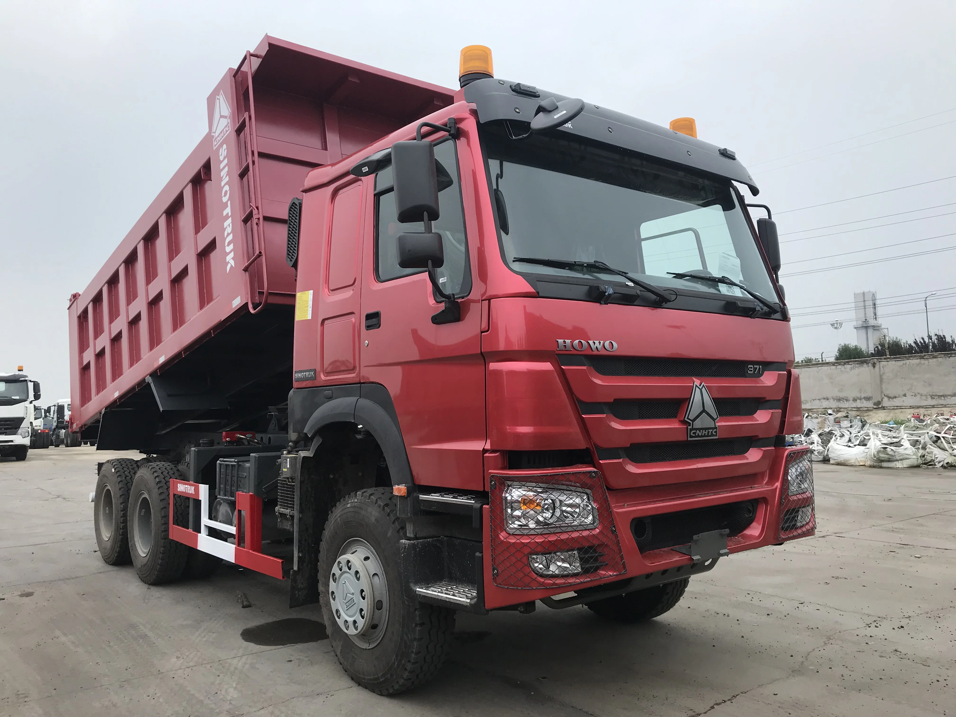 Prices for Used Howo 30 Ton 40t Sand Faw Tipper Truck Load Capacity for Tanzania