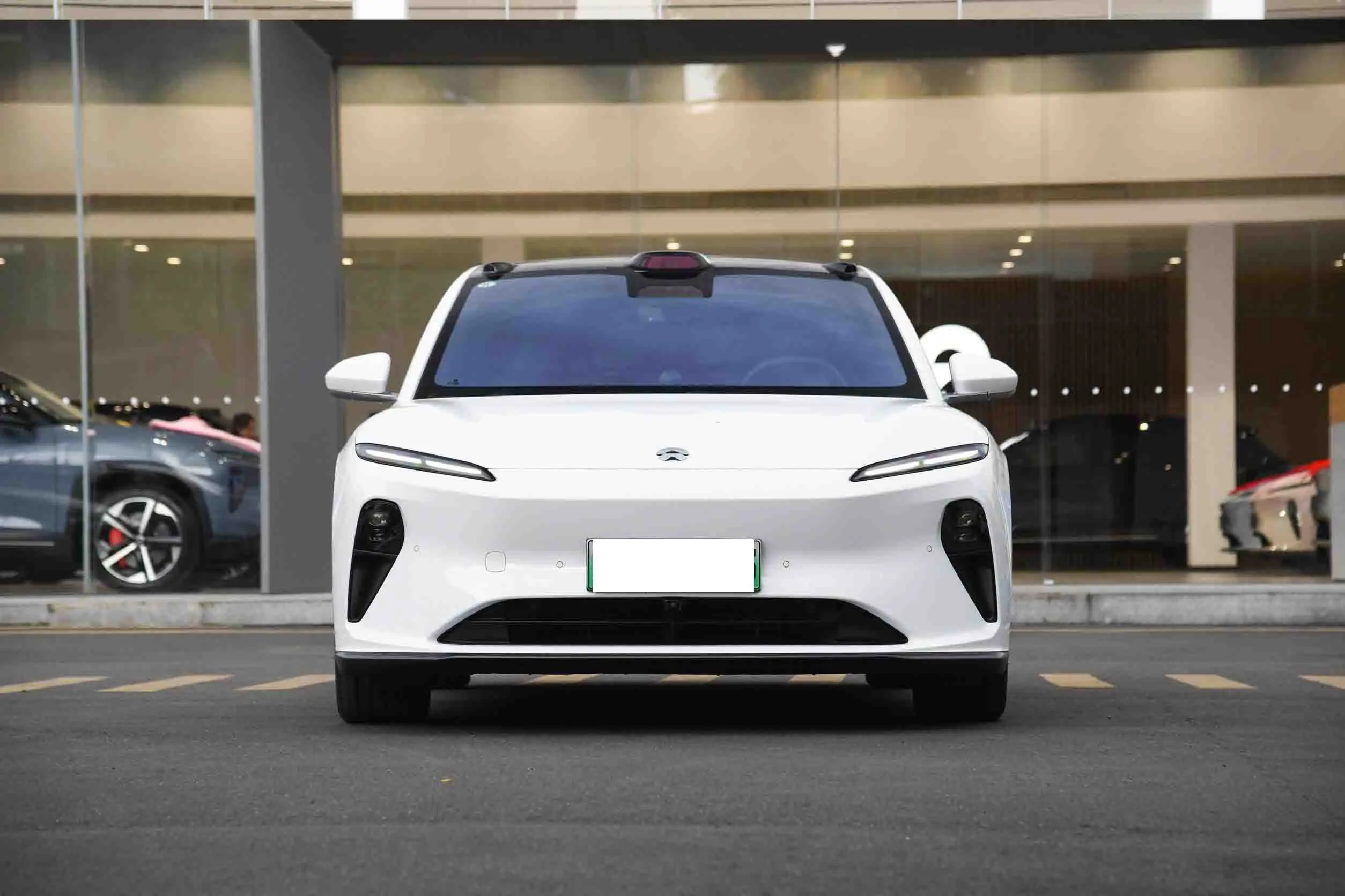 China Electric Vehicle 2024 Nio Et5 Dual Motor New Energy Range 560km ...