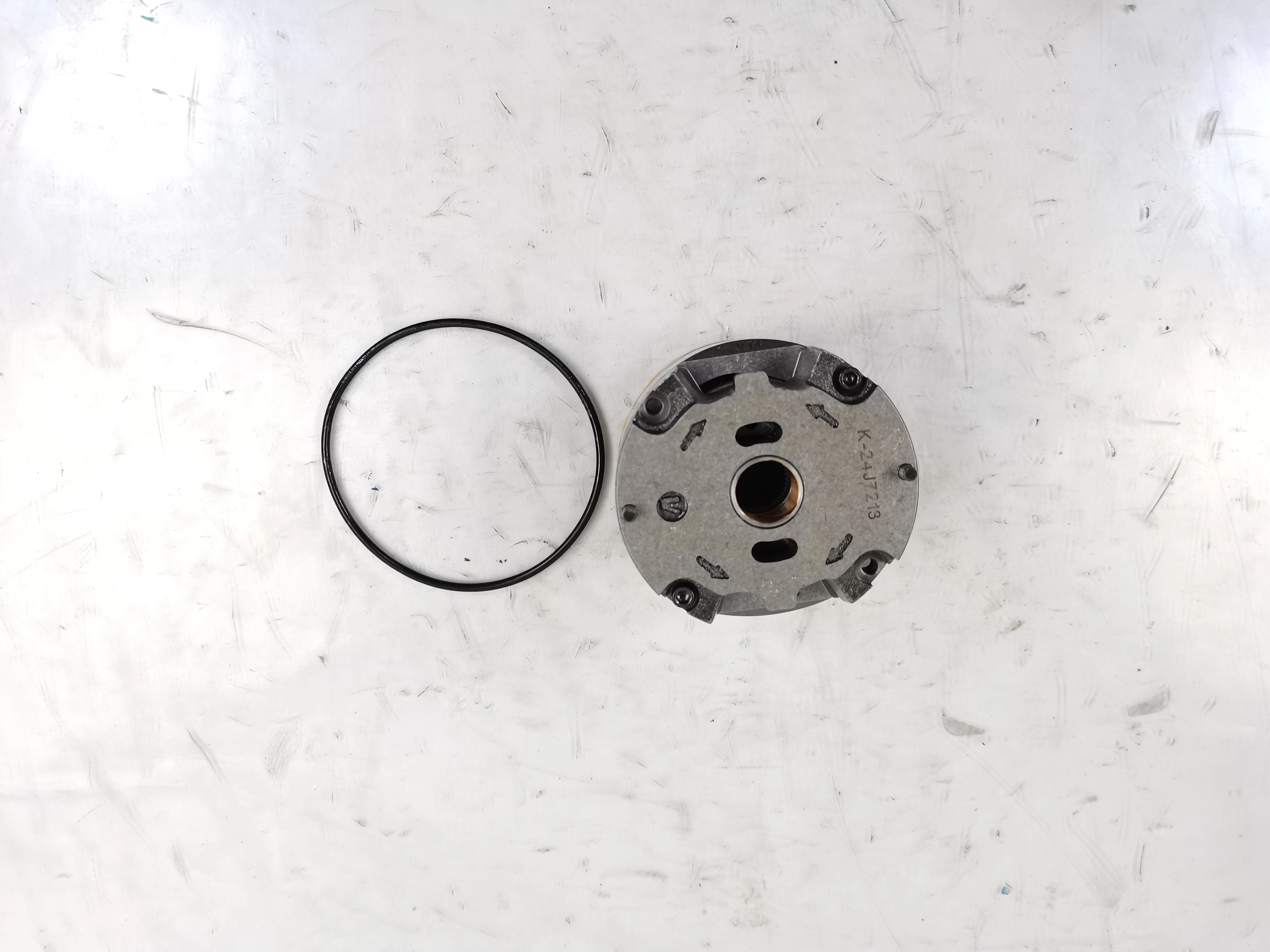 Caterpillar-Compatible Hydraulic Vane Pump with 1-Year Warranty and Custom OEM Parts for Construction Machinery