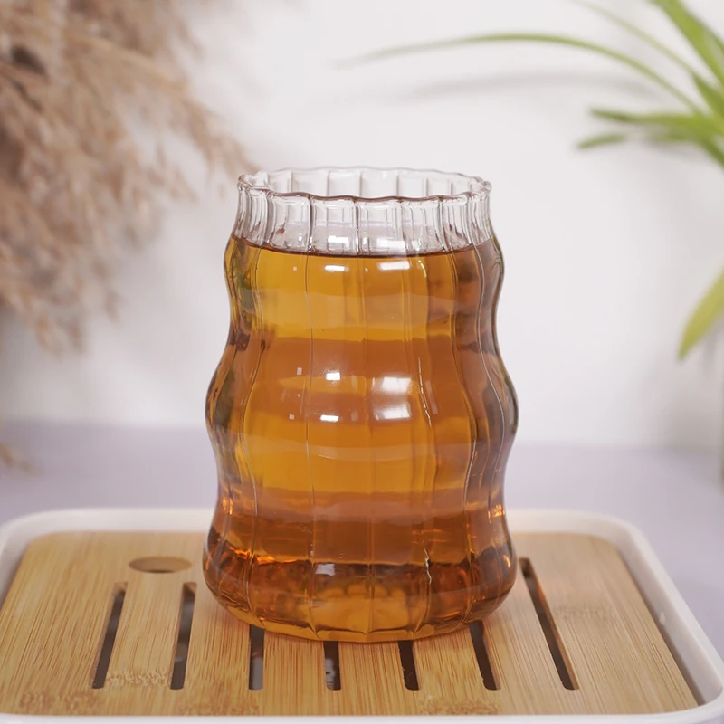 500ml wave shape ribbed High borosilicate Glass Beverge Tea Coffee Cup manufacture