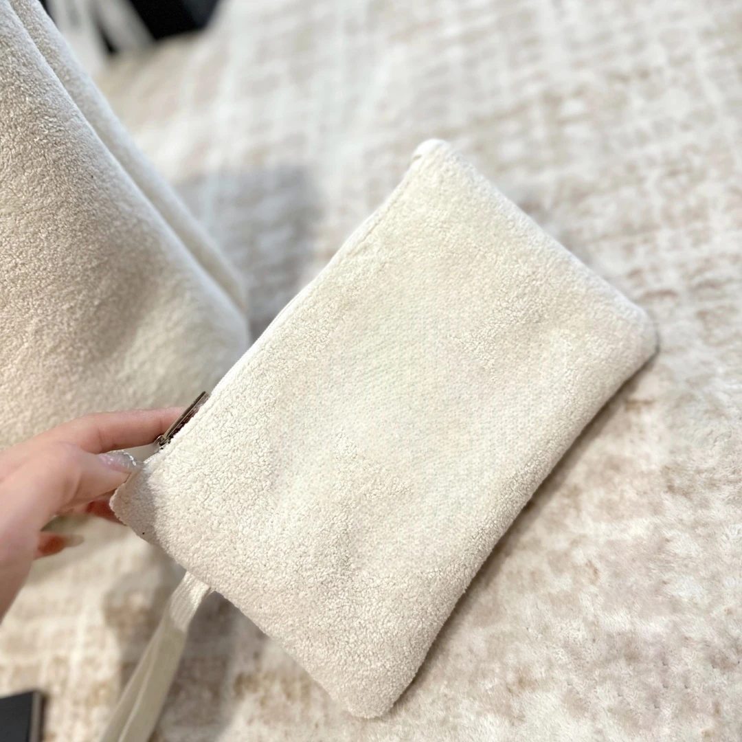 Large Capacity Storage Tote Beauty Bags