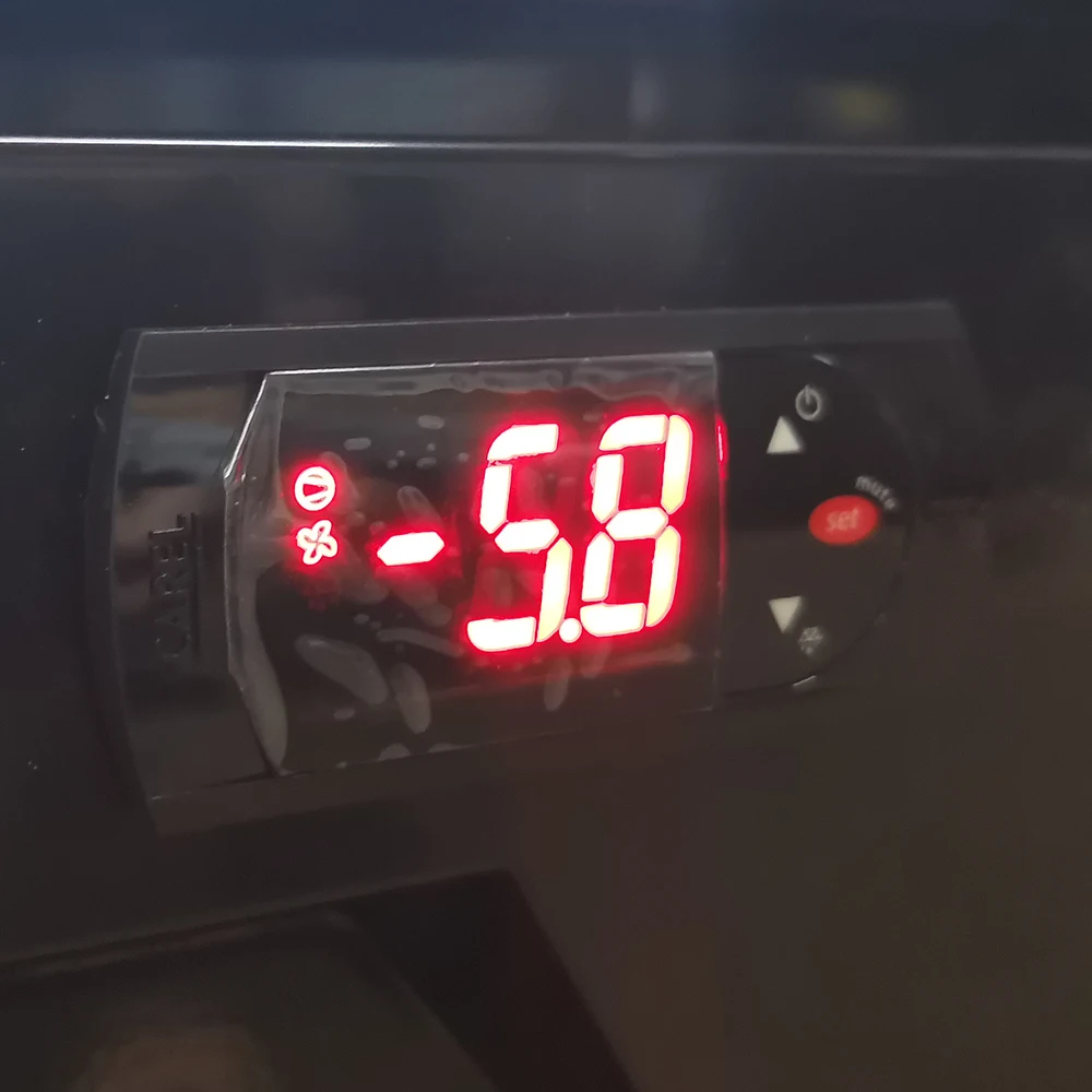 SC＆R ディスプレイクーラー ディスプレイ冷蔵庫ガラスドア 業務用 70L カナダ人気ガラスドア冷蔵庫業務用ドリンククーラー| Alibaba.com