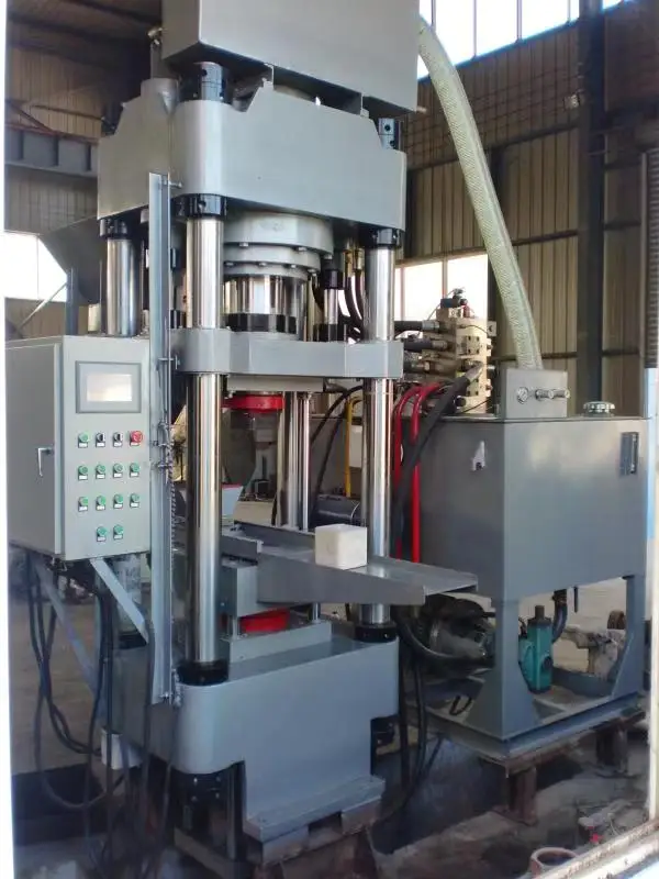 Factory Supply 20kg 25kg Animal Mineral Salt Molasses Feed Block