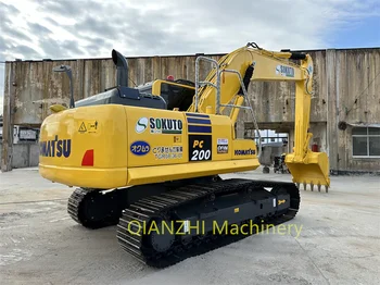 中古バケット掘削機コマツPC200-8クローラーショベル20トンから24トン