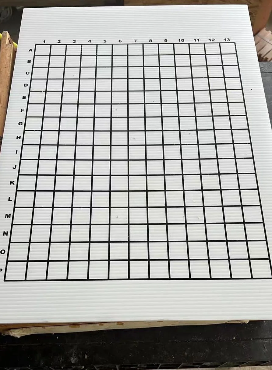Beekeeping Equipment Varroa Mite Control Sticky Board Beehive Sticky Board Varroa Surveillance