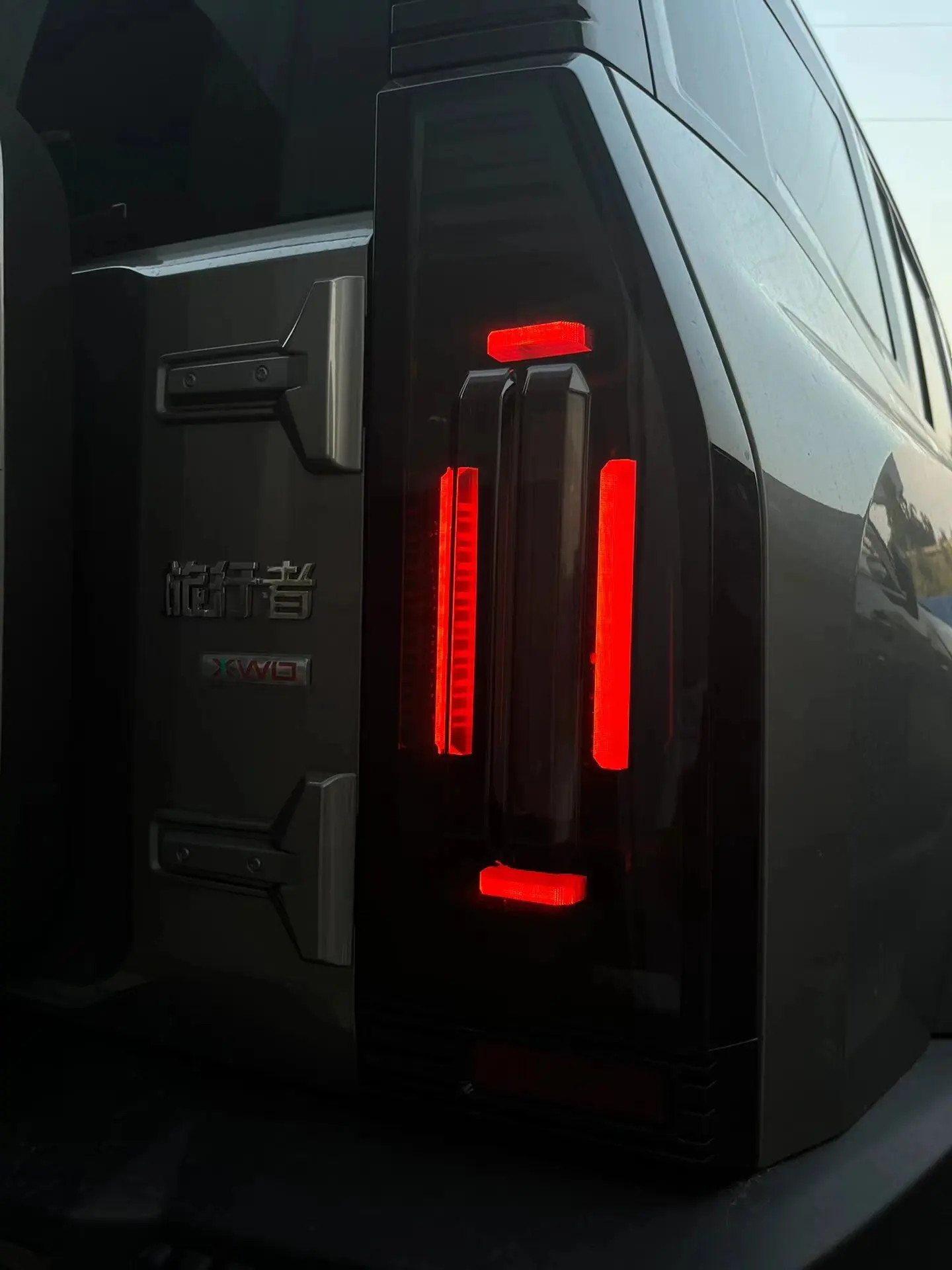 JETOUR T-2 Traveler 2024 SUV - Luxury Petrol Car with 7 Seats