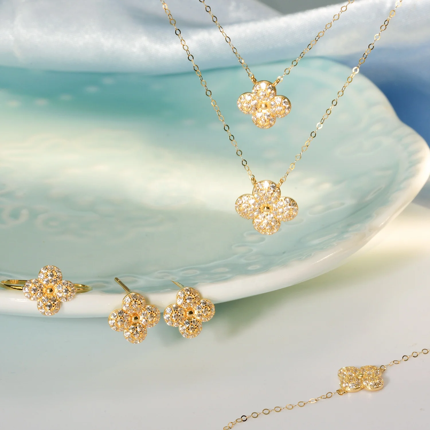 ダブルペンダントネックレス 桜デザイン ジュエリーセット 18k＆14k 