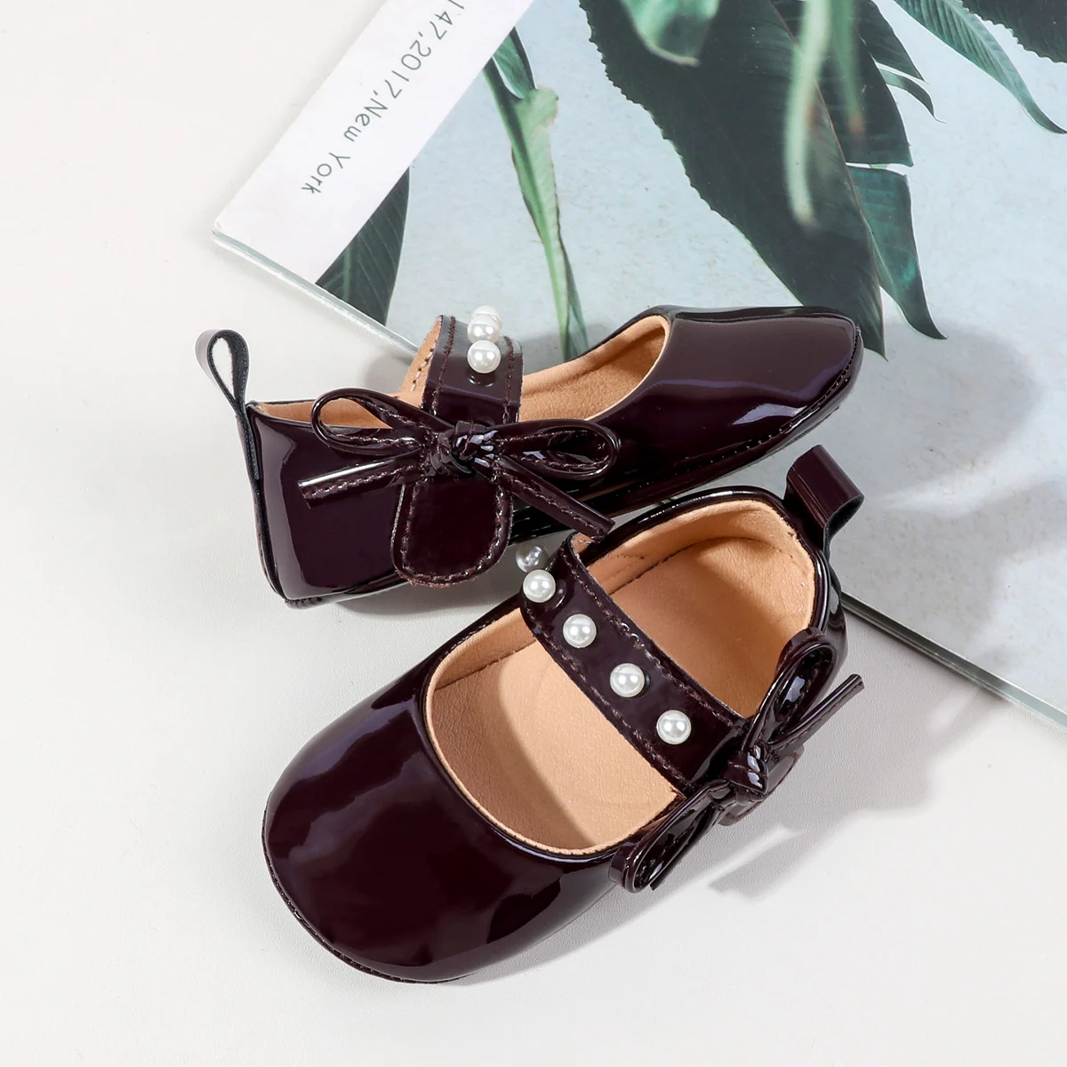 2025 Wholesale Beautiful Butterfly Design Solid Leather Princess Girls Shoes for Babies 0-12 Months supplier