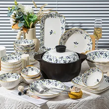 Hot Selling Premium Ceramic Dinnerware Set Blue Flower Printed Classic Plant Pattern Sustainable Eco-Friendly Dishes Home Use