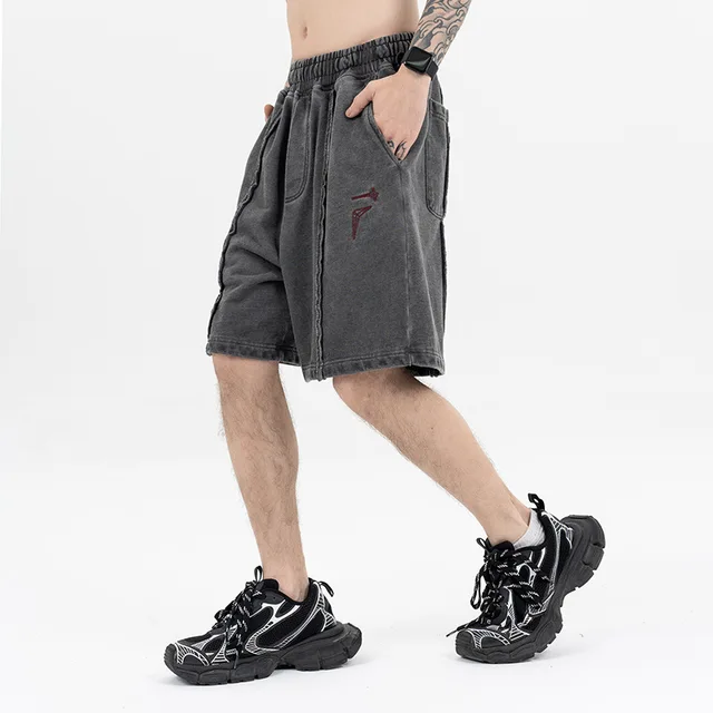 New spring/Summer 2024 spliced cut deconstructed sports casual shorts for men