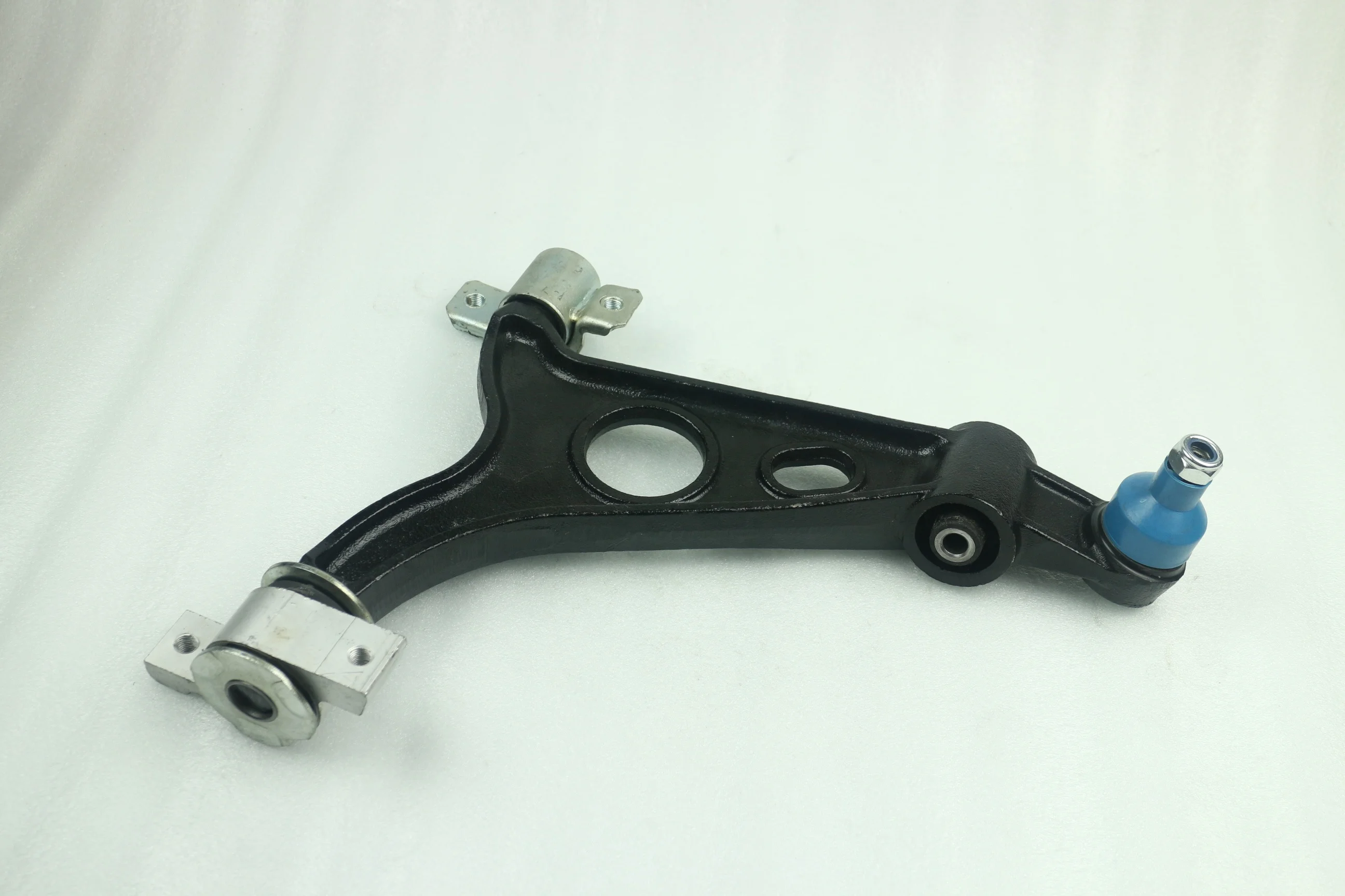 Front Left Right Suspension Control Arm Kit for Alfa Romeo 147 156 GT 60651940 60652465