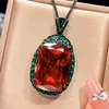 Green support Orange pendant with Chopin chain