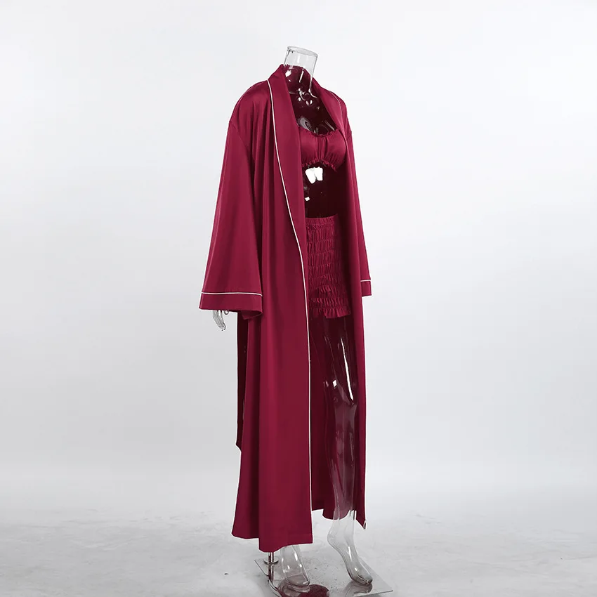 2026 New Satin High-end Long Sleeve Nightgown, Lingerie Shorts, and Pajama Three-piece — detail