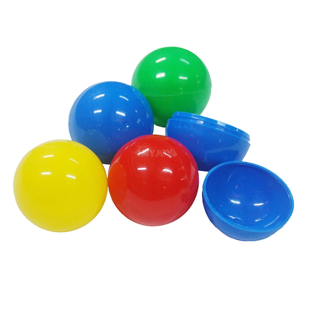 Plastic store prize balls