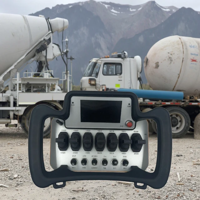 Customized Electric Industrial Concrete Pump Truck Crane Feature Automatic Function and Wireless Remote Control