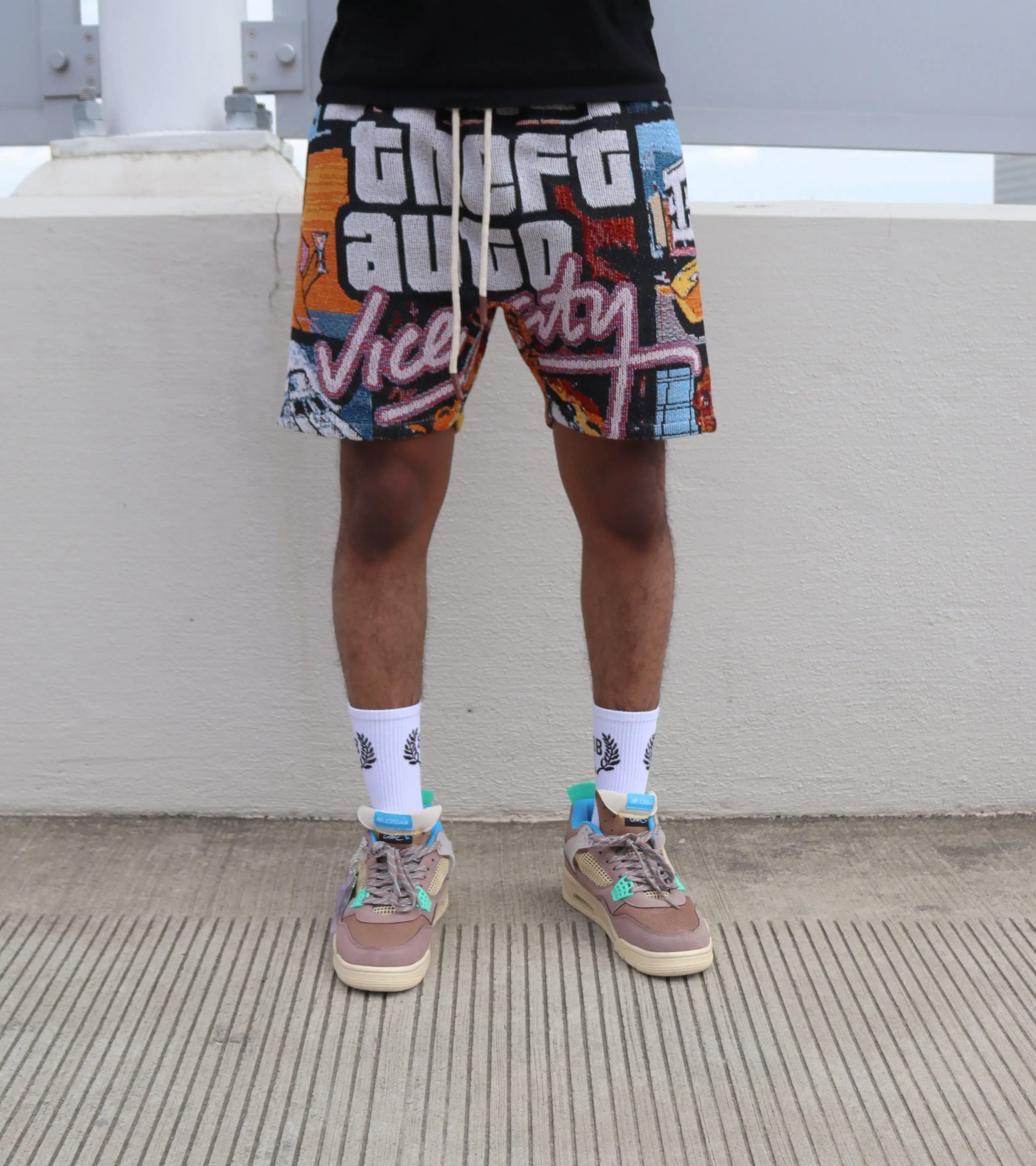 OEM Custom Shorts Handmade Knee Length Cotton All Over Print Tapestry Jacquard Streetwear Summer Shorts for Men gallery 3