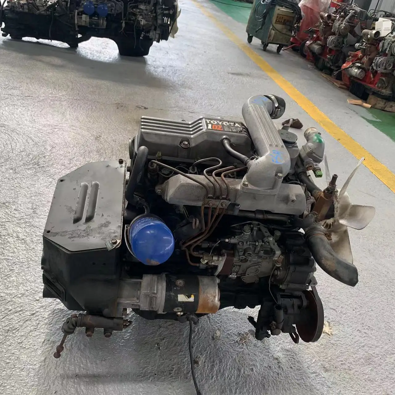 トヨタフォークリフト1.8ジィーゼルエンジン、引取限定 トヨタフォークリフト用中古オリジナルディーゼルエンジン1DZ