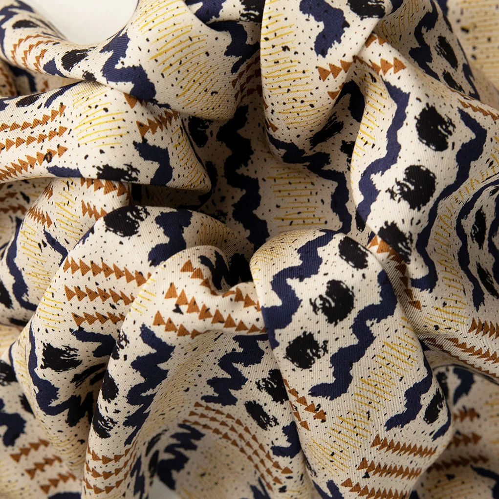 Пользовательские геометрические узоры цифровая печать 100% вискоза Вискоза Модальная ткань для платья