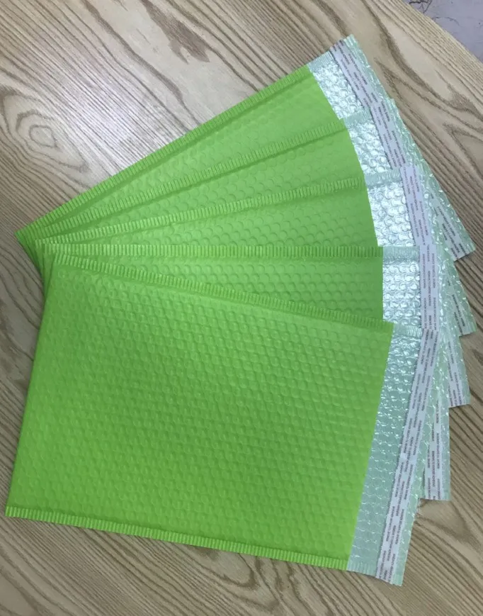 light green.jpg