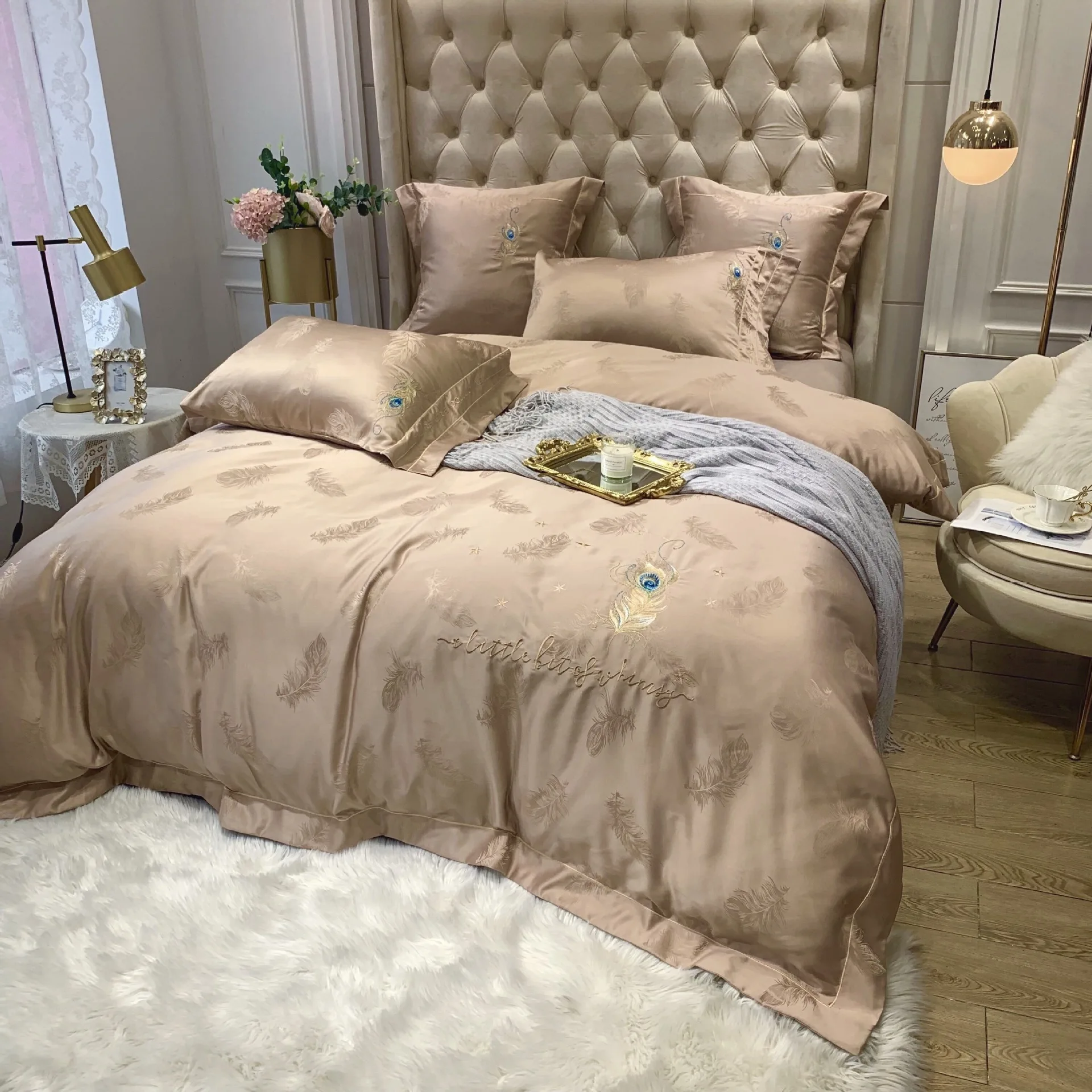 Комплект постельного белья с жаккардовой вышивкой, 4 шт., 60% хлопок, 40% полиэстер