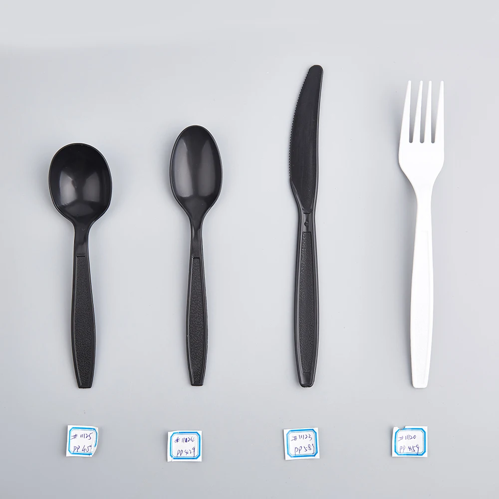 FULING Custom 6 in 1 Heavy Weight Black Wrapped Plastic Cutlery Disposable Spoon Fork Knife Set with Napkin Salt and Pepper Pack