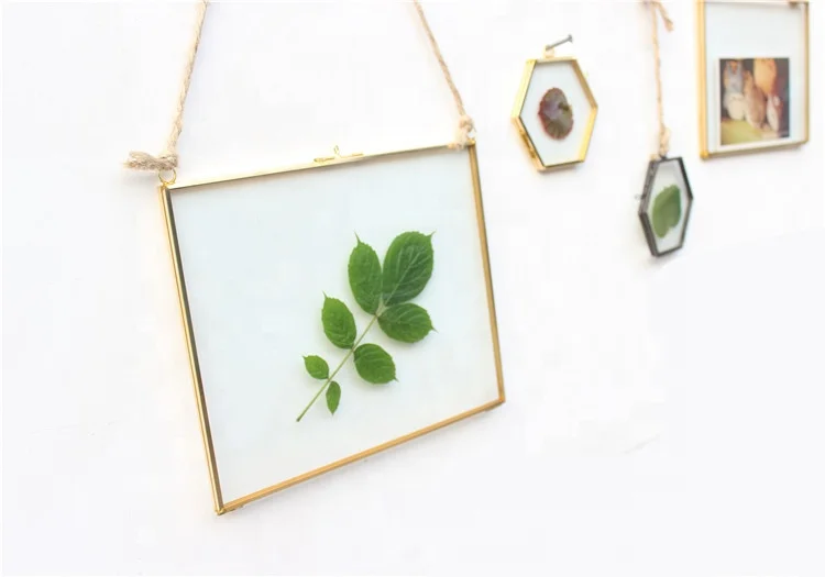 Yalikop Gepresste Glas-Blumenbilderrahmen Set, 4 Stück Mit 72 Getrockneten Blumen – Schwebende Tischrahmen In Gold