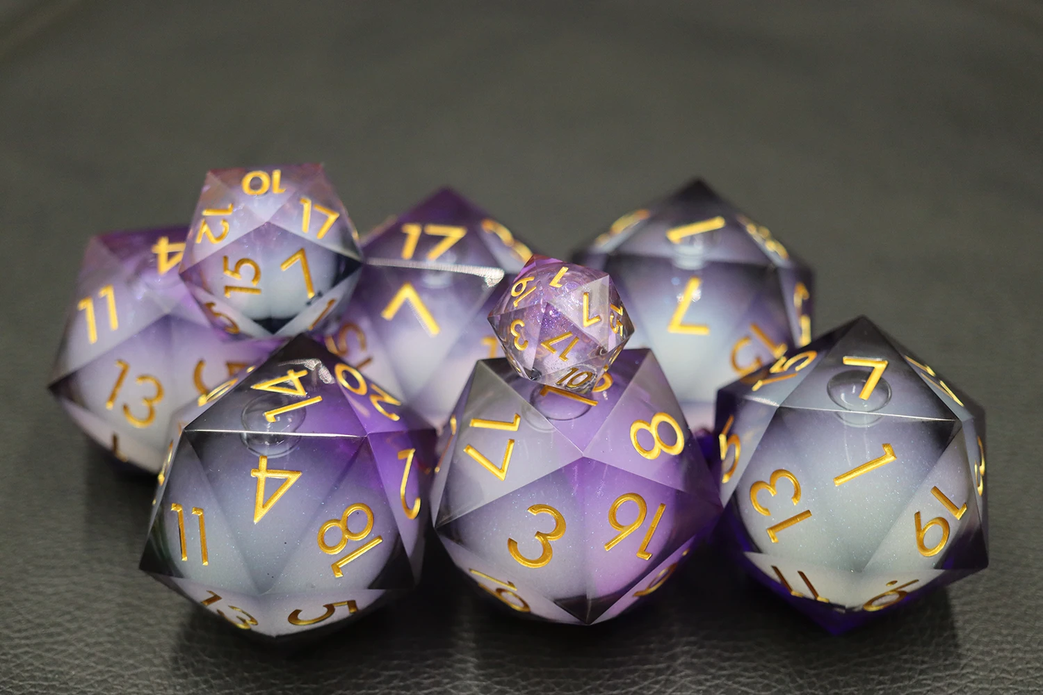 Oem Customize Cheap Dice Dungeons and Dragons D20 50Mm Purple Liquid Core Dice Jumbo Single Dice details