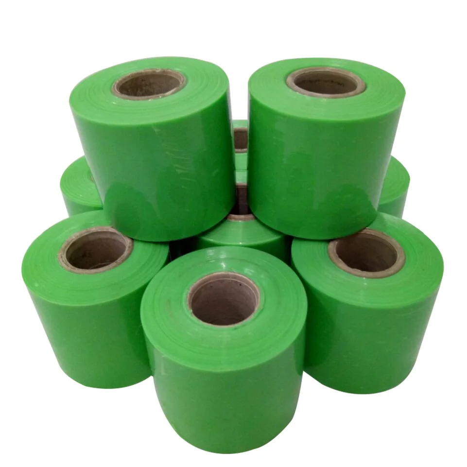 Зеленая полупрозрачная полиэтиленовая пленка