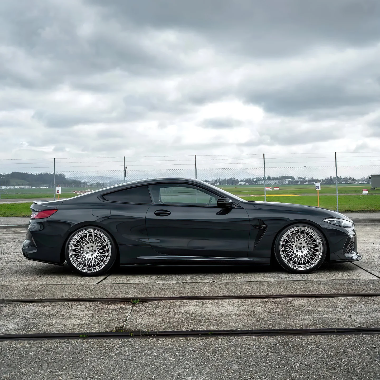 XINLAI 1-Piece Silver Finished Custom Forged Wheels 5x112 5x120 5x114.3 Wheels 17 18 19 20 21 22 23 Inch Car Alloy Rim - Image 5
