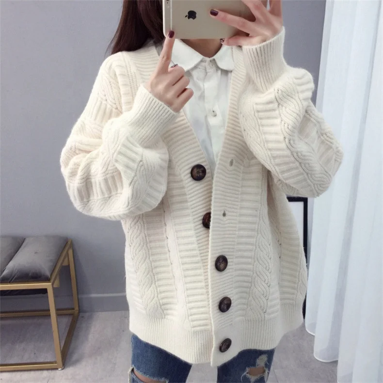 Wholesale Western Style Big Button Cable Knitted Women Cardigan