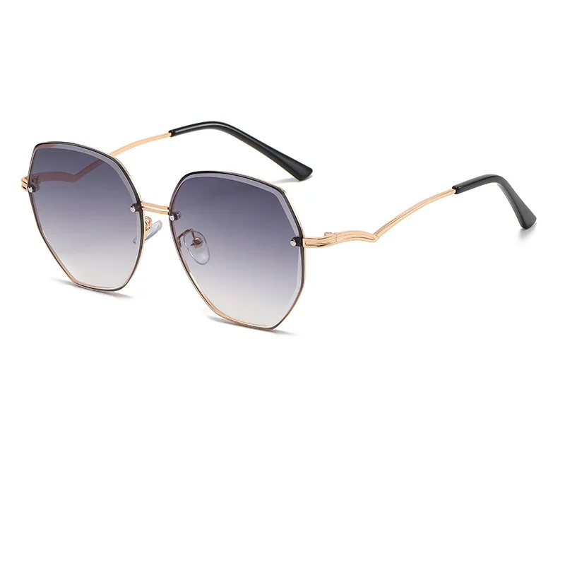 New Arrival Fashion Retro Round Oversized Women Sunglass Customized logo Designer Trend Sunglasses 2024