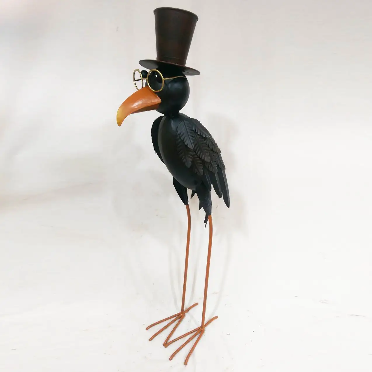 Cartoon-style Metal Crow Bird