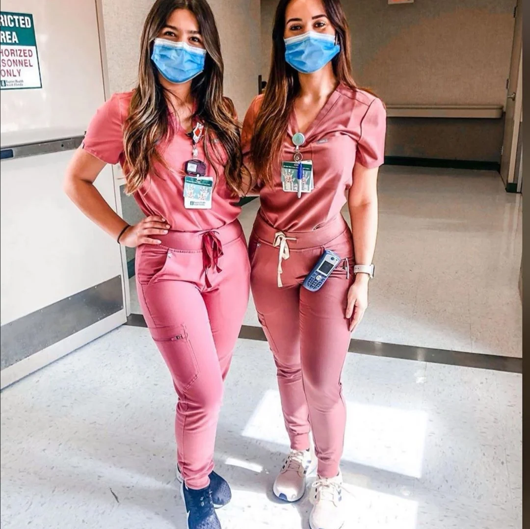 scrubs uniforms (1).jpg