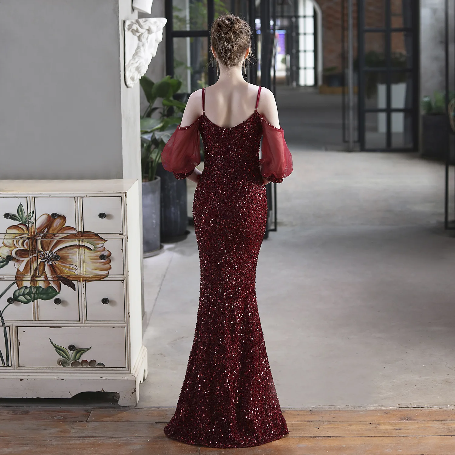 green emerald velvet dress Bella and Bloom Boutique main image 0