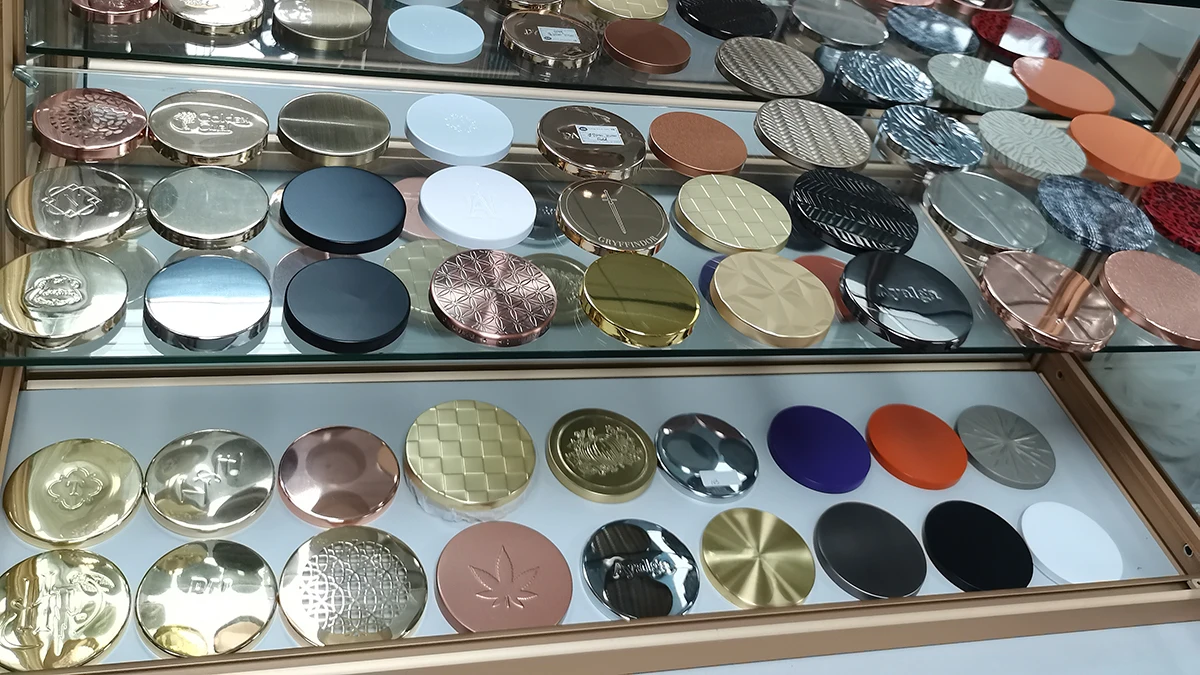 Dongguan Forwing Home Deco Arts & Crafts Co., Ltd.