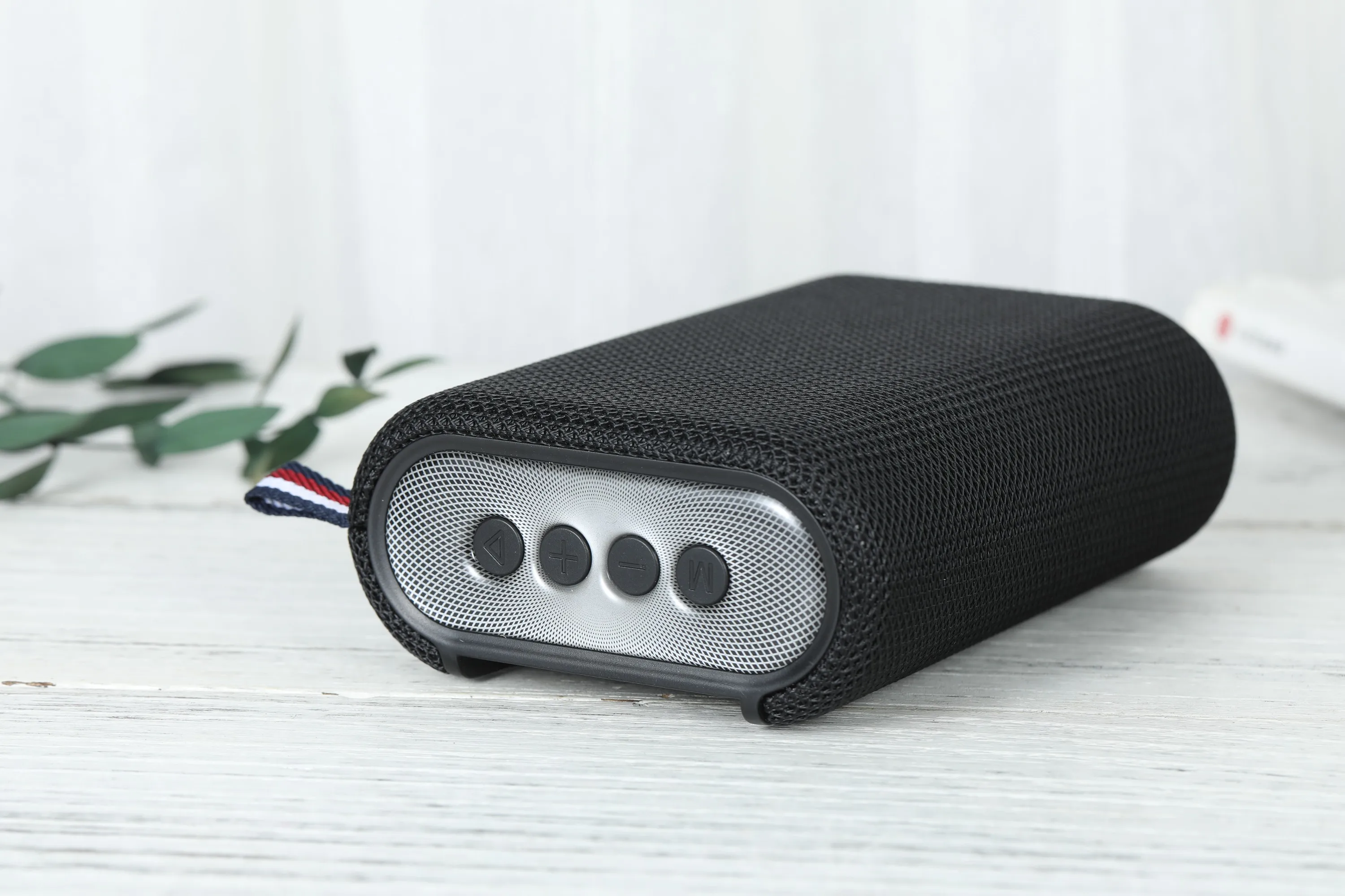 Promotion Fabric Subwoofer Stereo TWS Mini Portable Wireless Speaker Boombox Ready to Ship