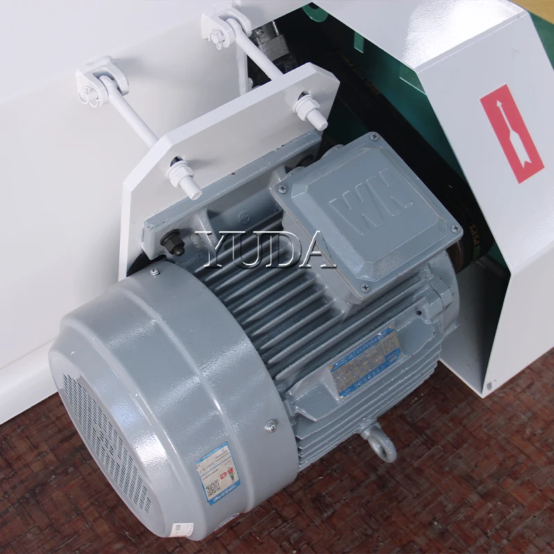 YUDA SSLG Series Tripled/Double Roller Feed Pellet Crumbler/Roller Crusher for Chicken Feed Poultry Feed