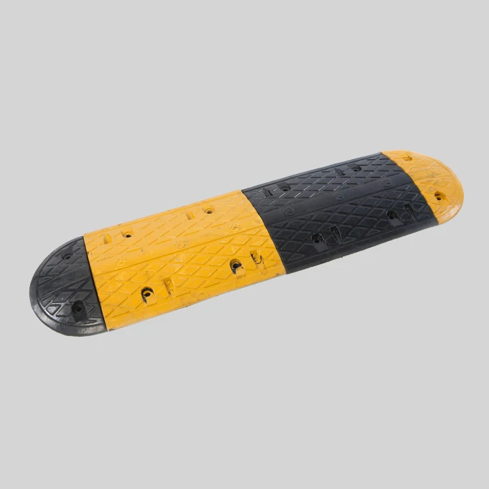 Durable Mini Small Yellow Black Speed Hump Rubber Speed Bump Stripe