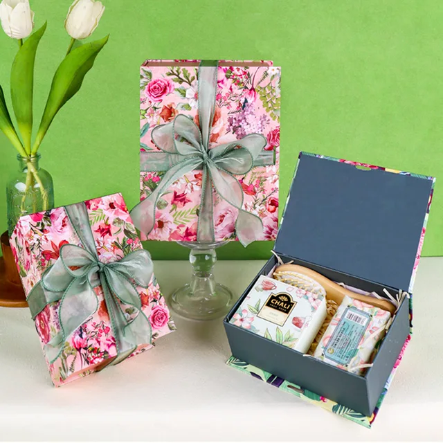 Pink Green Flower Pattern Paper Custom Bowknot Gift Box Bow Ribbon Style Gift Box Accepts Various Styles for Valentine's Day
