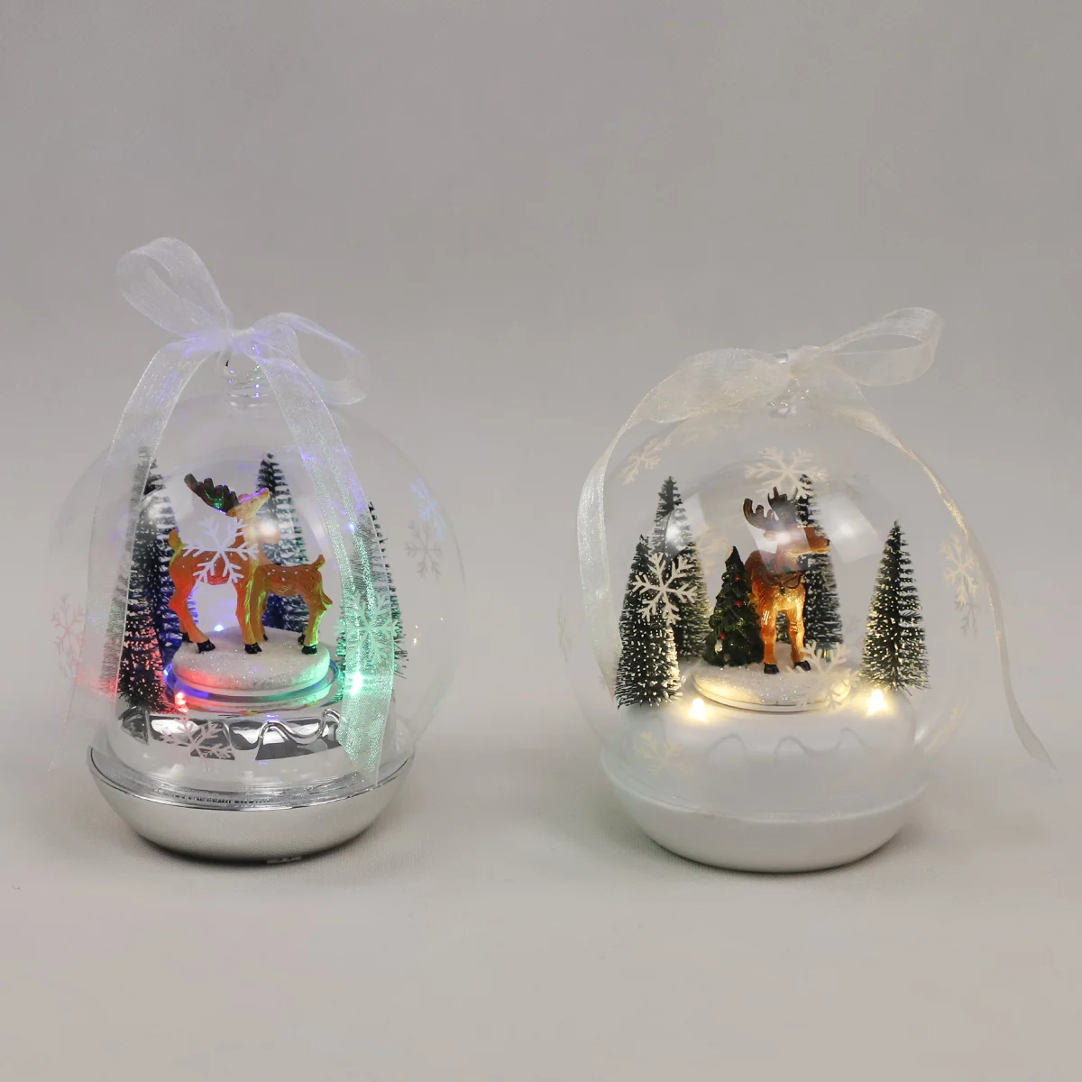 Hot selling glass ball merry go round music box For Christmas decoration