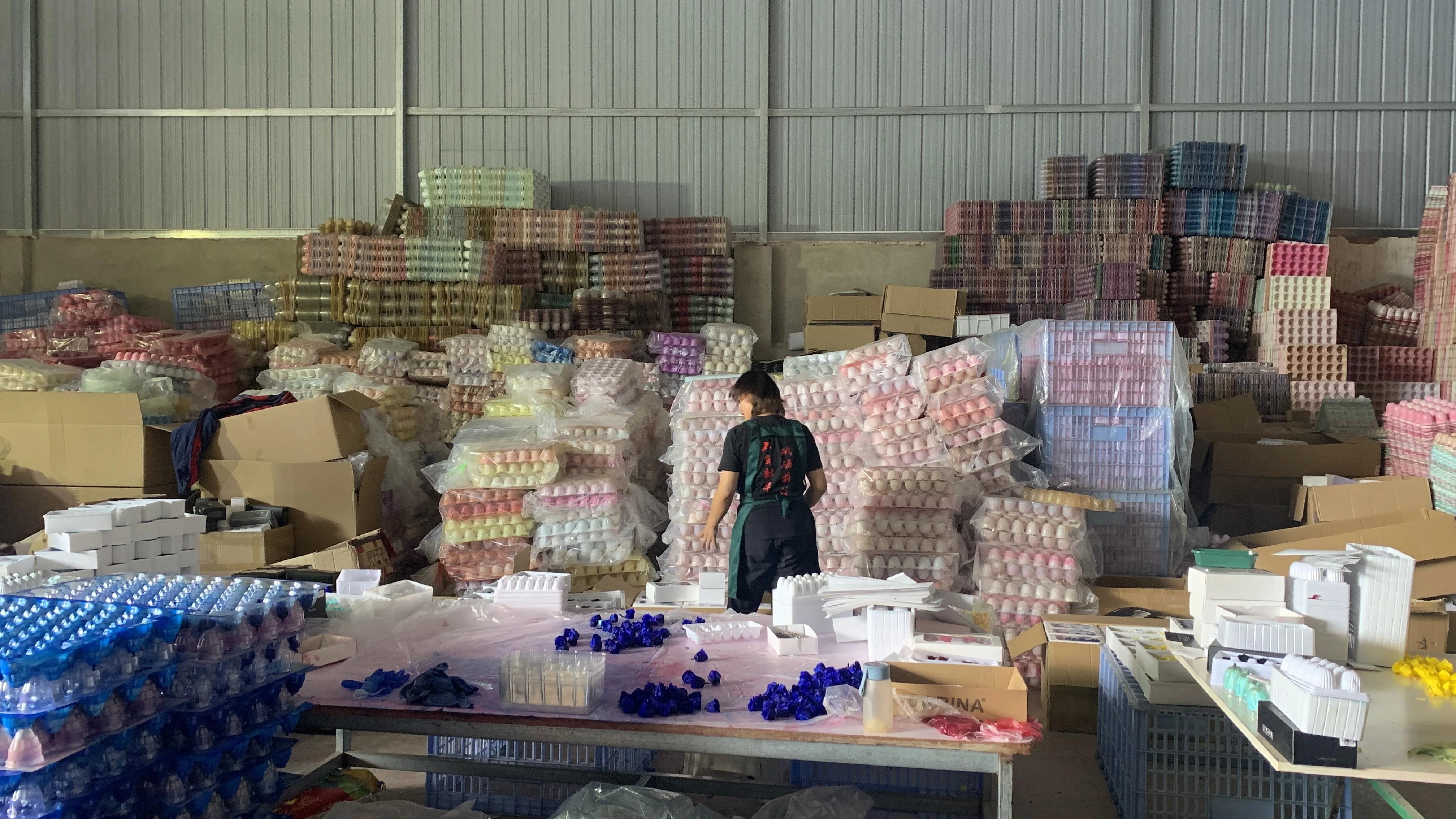 Kunming Leying Flower Co., Ltd. 1