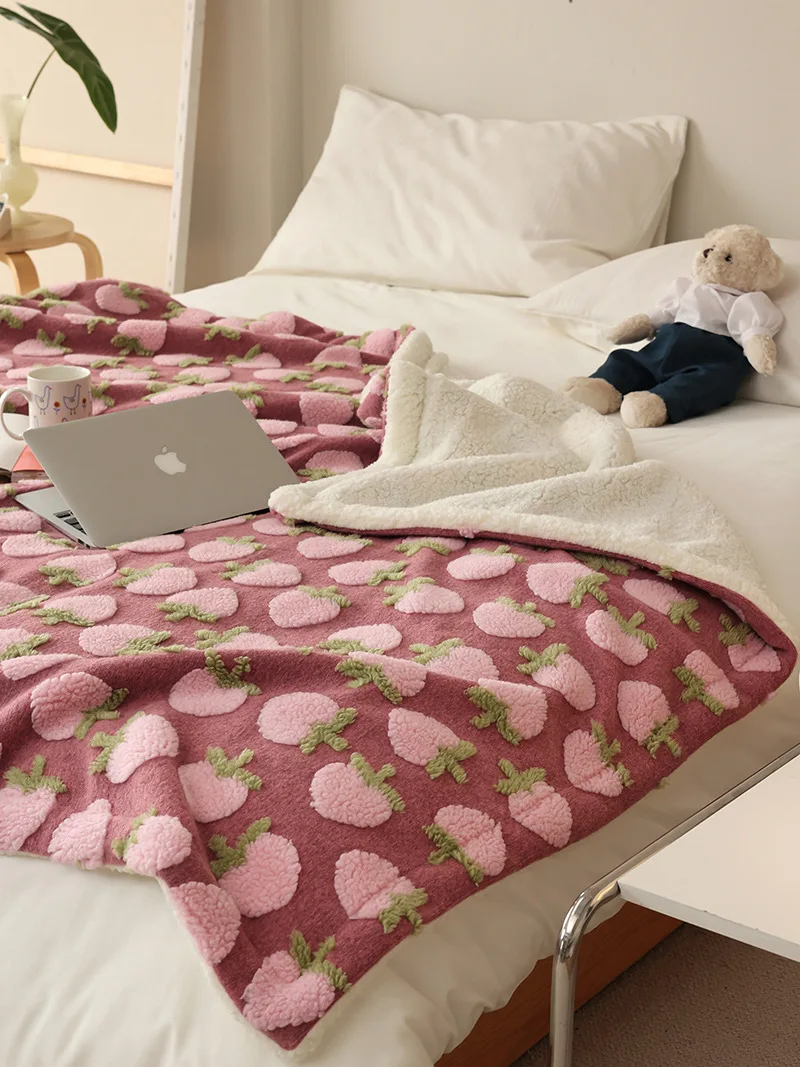 Korean Style Soft New Design Custom Jacquard Flower   Warm  Fleece  Sherpa Bonded Throw Blanket For decoration factory