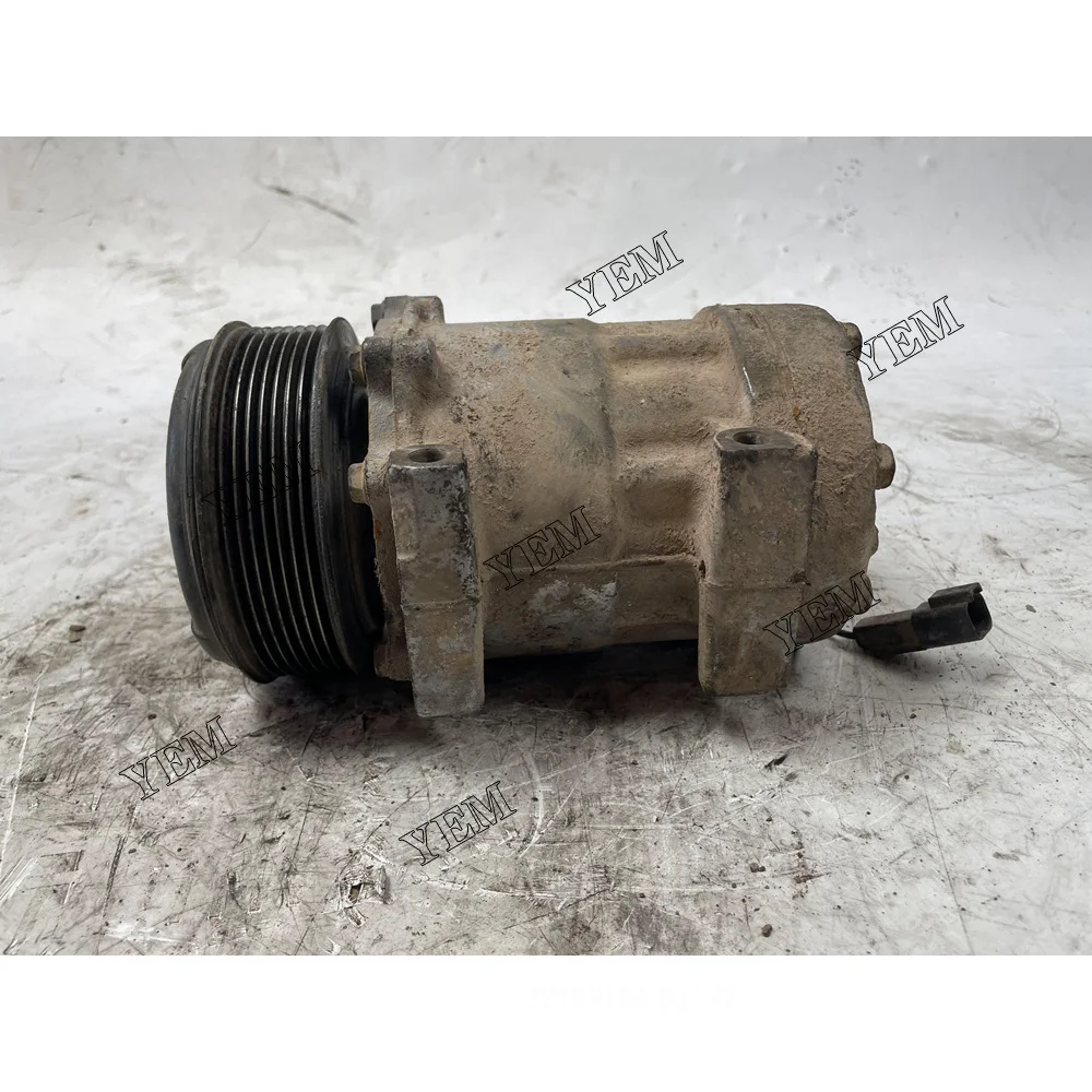 D934T Used Air Conditioner Compressors 10115771 for Liebherr Engine Parts 5
