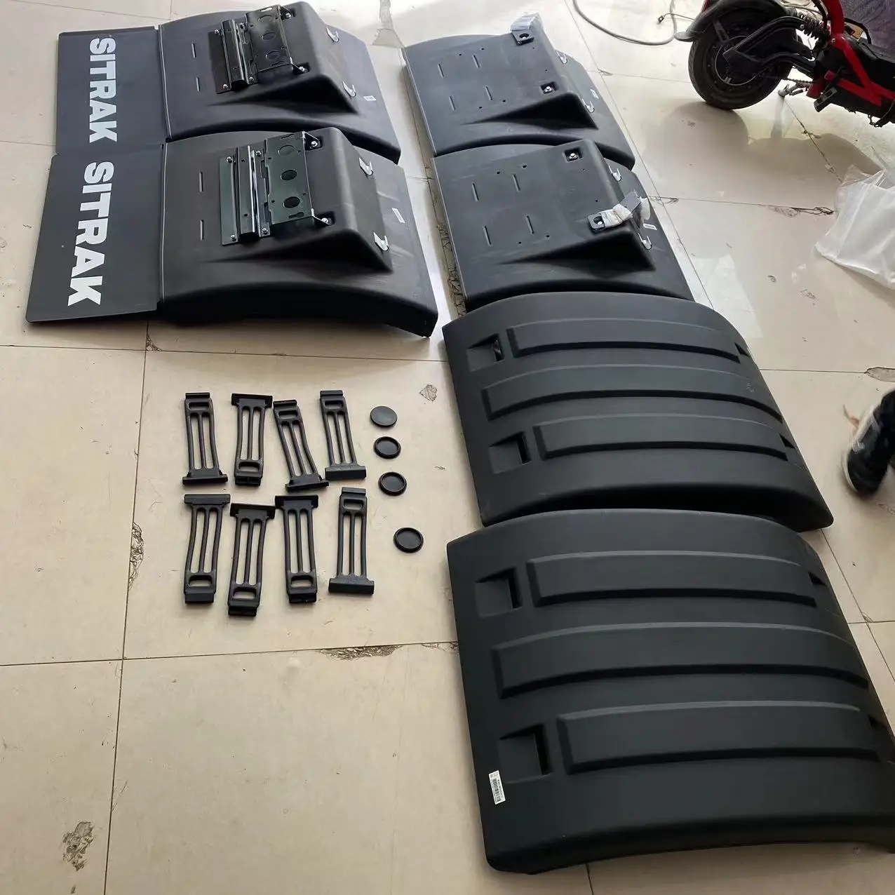 Genuine CNHTC SINOTRUK SITRAK C7H Truck Parts - Original Quality