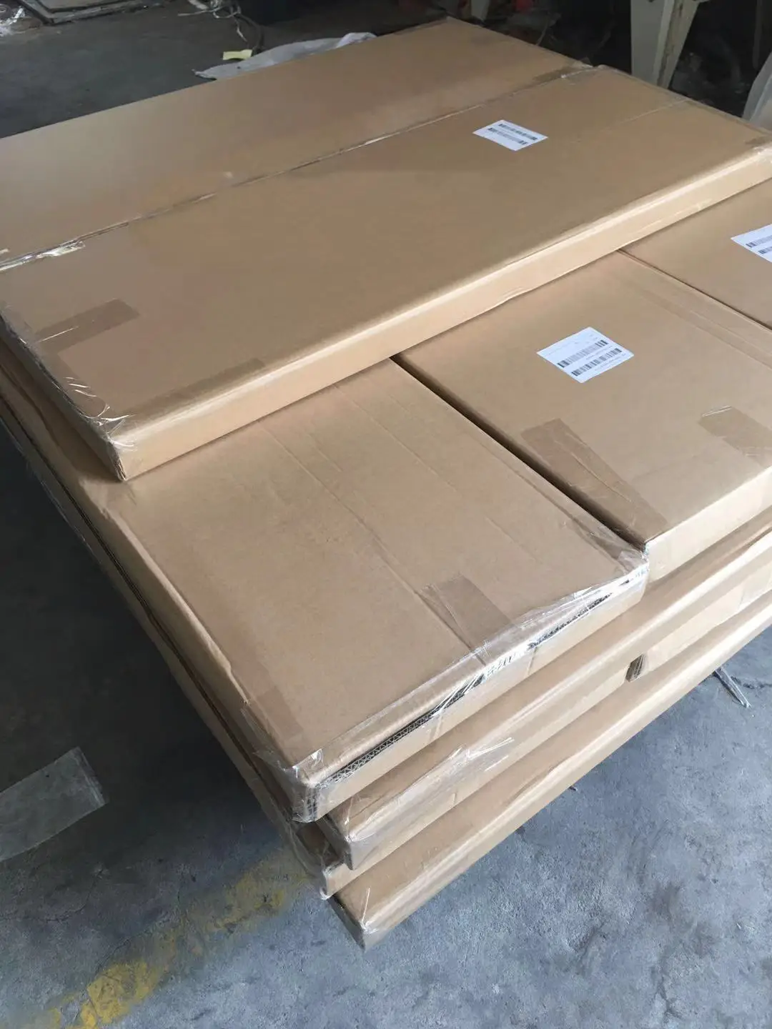 High Quality Heavy-Duty Solid Rubber Slope Road Shoulder Ramp Premium Roadway Product factory