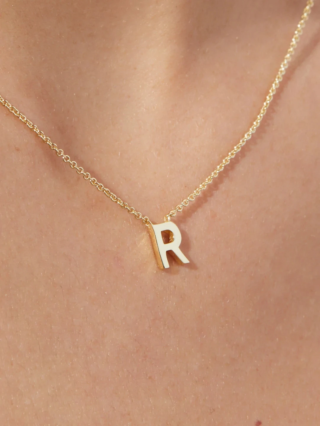 Zyo Wholesale Initial Pendant Necklace Dainty Gold Initial Necklace 18k