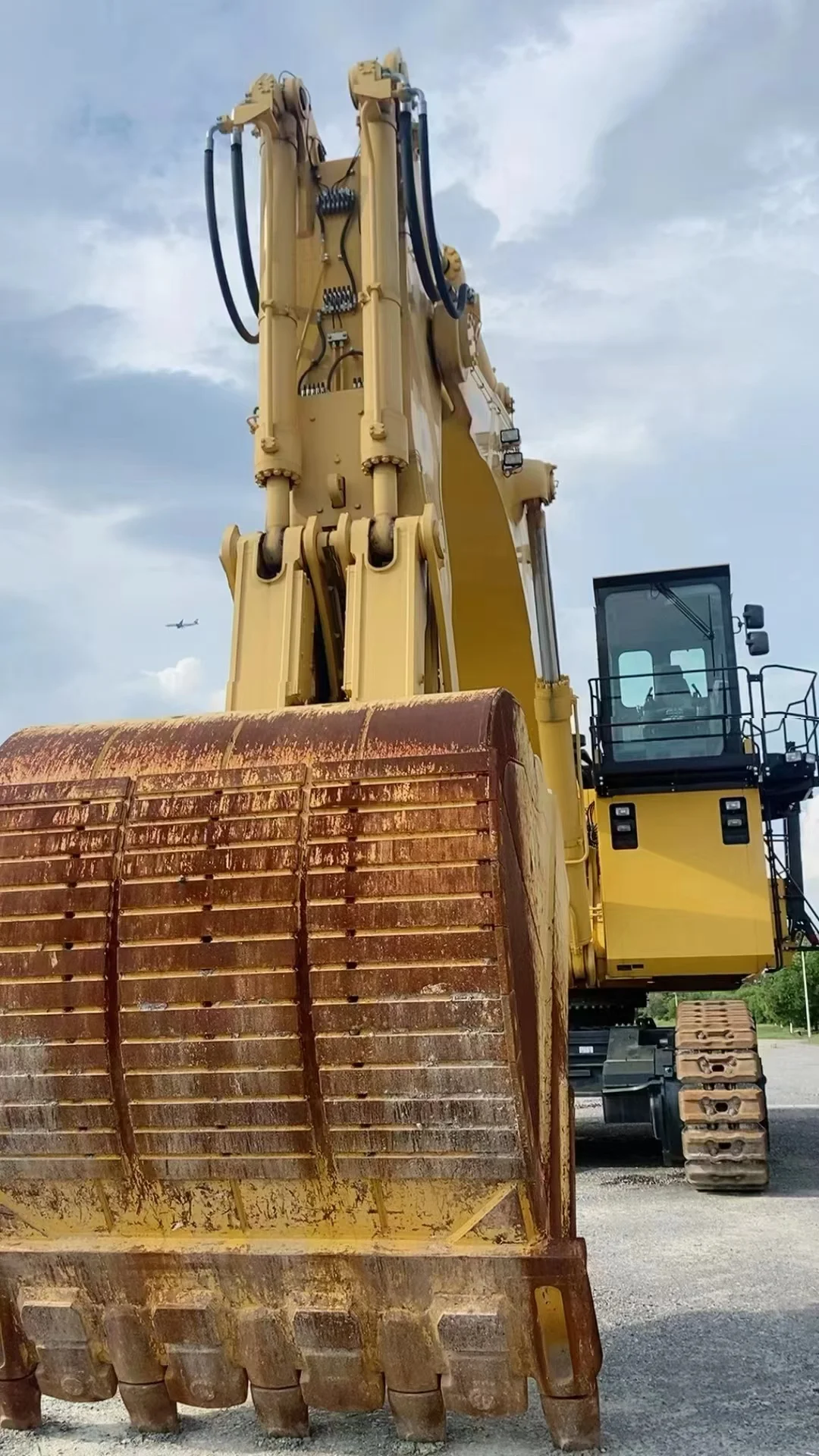 KOMATSU avance PC200 POWER SHOVEL 2台セット KOMATSU avance PC200