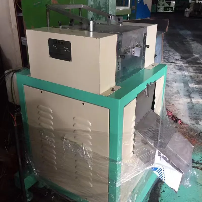 Разумная цена используемый пластиковый гранулятор резак для пластиковых