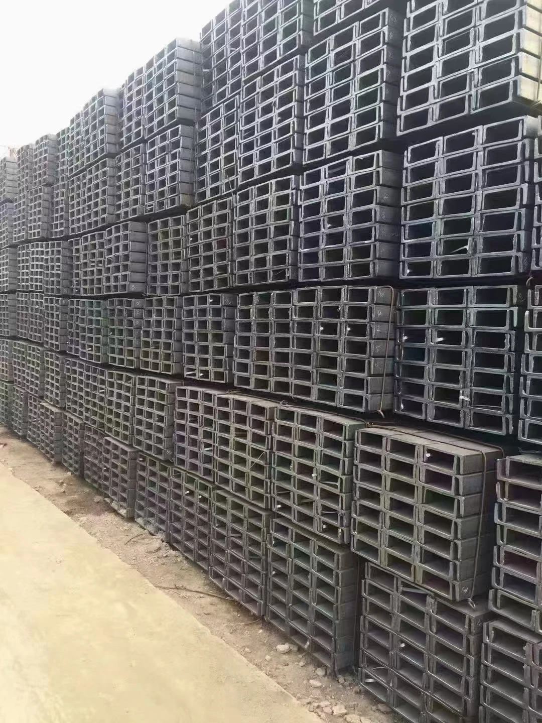 Q235 Steel Channels 5mm-40mm Thickness Channel Steel Product supplier